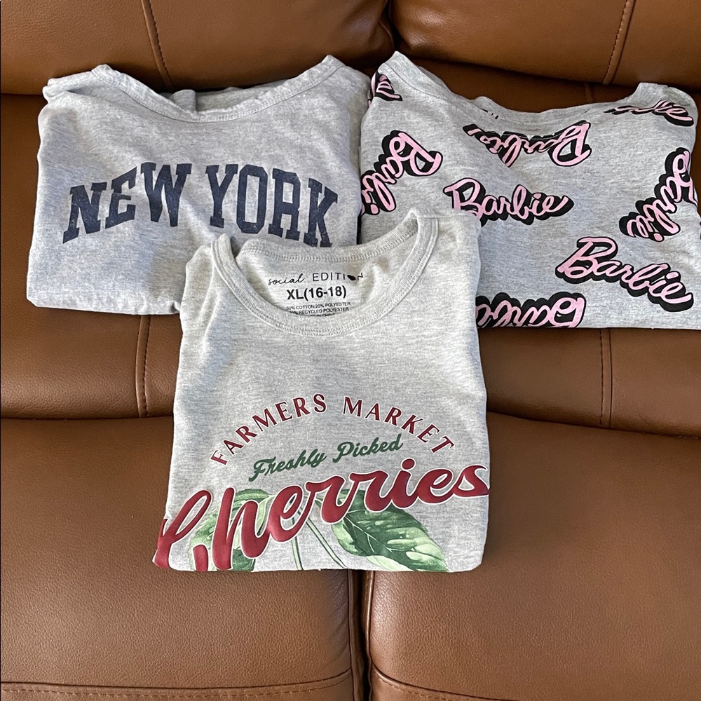 3womens short sleeve tshirts worn once